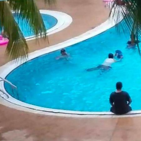 Aiman Homestay Port Dickson Ngoại thất bức ảnh