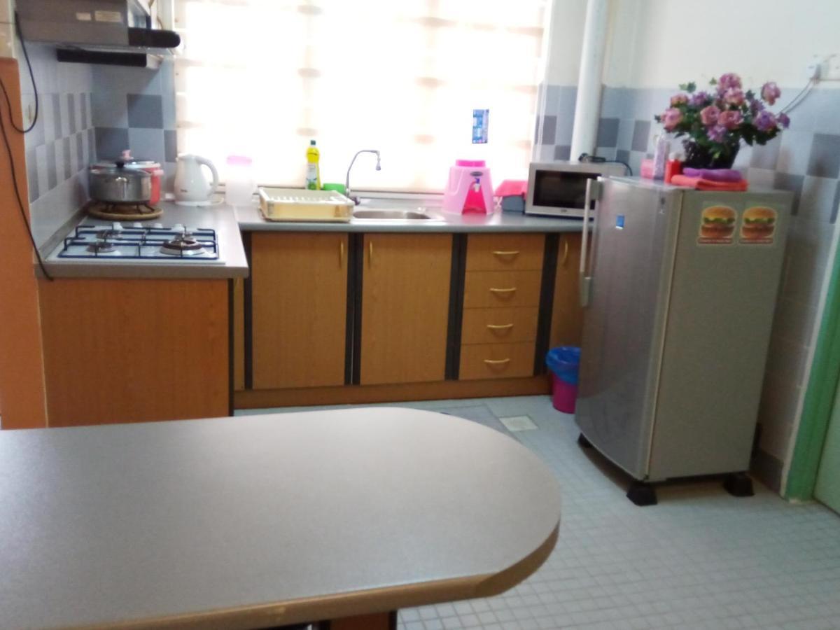 Aiman Homestay Port Dickson Ngoại thất bức ảnh