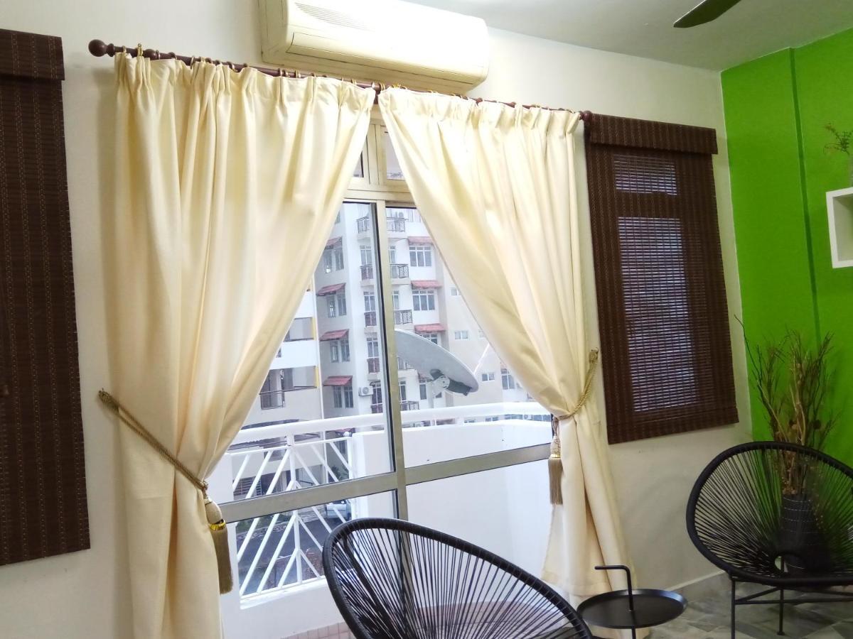 Aiman Homestay Port Dickson Ngoại thất bức ảnh