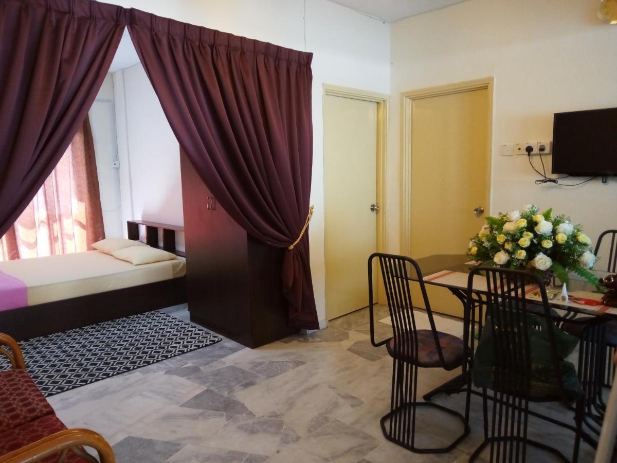 Aiman Homestay Port Dickson Ngoại thất bức ảnh