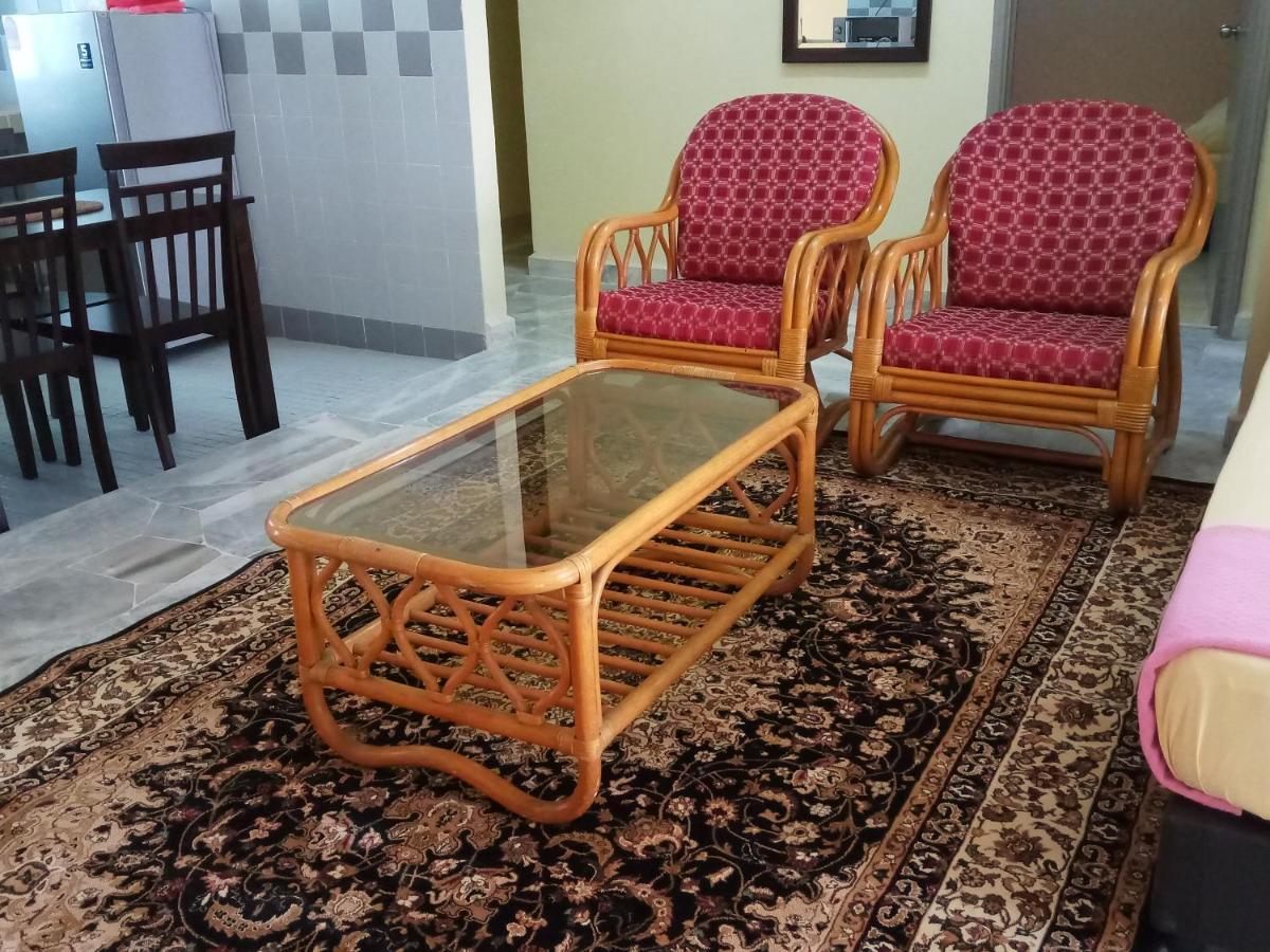 Aiman Homestay Port Dickson Ngoại thất bức ảnh