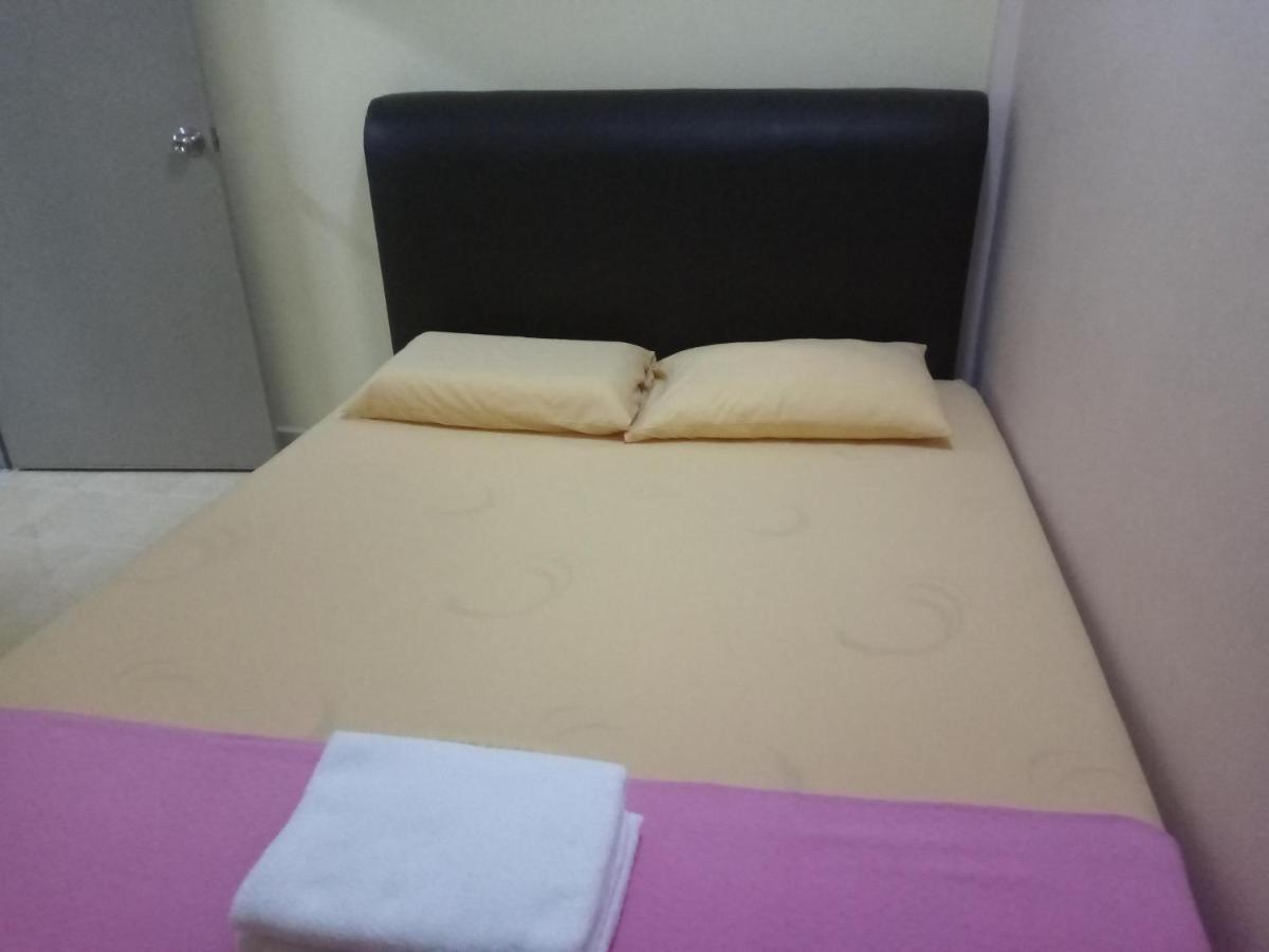 Aiman Homestay Port Dickson Ngoại thất bức ảnh
